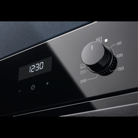Духовой шкаф Electrolux OEF 5C50Z