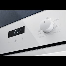 Духовой шкаф Electrolux OEF 5C50V