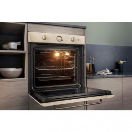 Духовой шкаф Hotpoint-Ariston FIT 801 SC OW