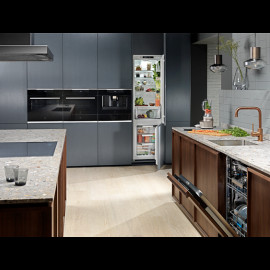 Духовой шкаф Electrolux OKE8C31X