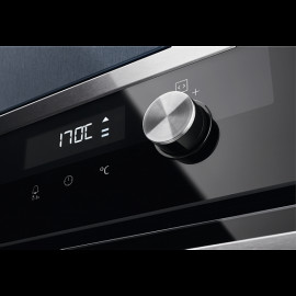 Духовой шкаф Electrolux OKD 6P71X