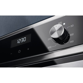 Духовой шкаф ELECTROLUX EZF5C50X
