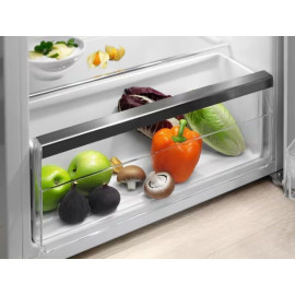 Холодильник ELECTROLUX LXB1SE11W0
