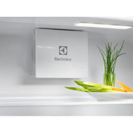 Холодильник ELECTROLUX LND5FE18S