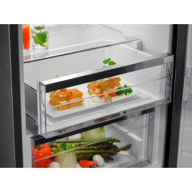 Холодильник ELECTROLUX LRC5ME38X2