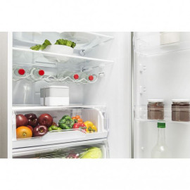 Двухкамерный холодильник Indesit DS 4180 W
