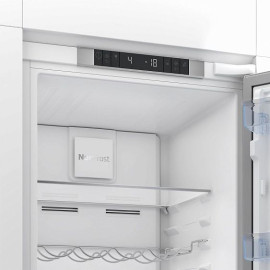 Холодильник BEKO BCNA306E3S
