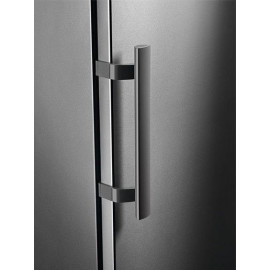 Холодильник Electrolux ERF 3307 AOX нержавеющая сталь