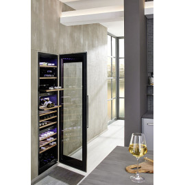 Винный шкаф KUPPERSBUSCH FWK 8850.0 S4