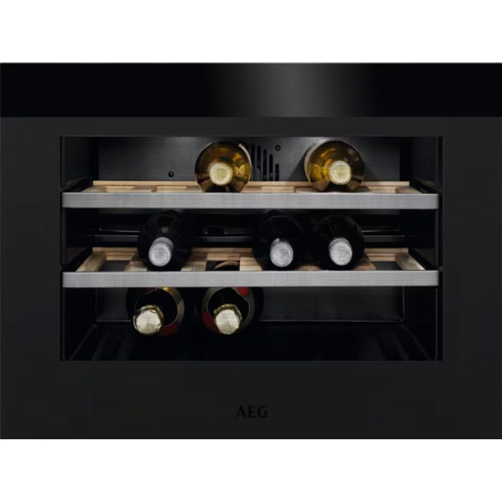 Винный шкаф AEG KWK884520T