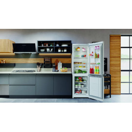 Холодильник HOTPOINT-ARISTON HT 4181I W