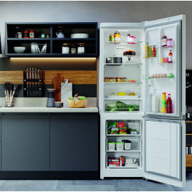 Холодильник HOTPOINT-ARISTON HT 5201I W