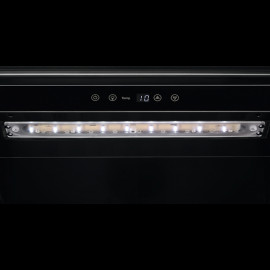 Винный холодильник Electrolux ERW 0673 AOA