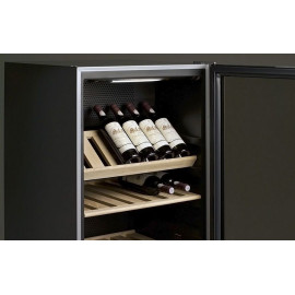 Винный шкаф VESTFROST SOLUTIONS W 155 серебро (мульти)