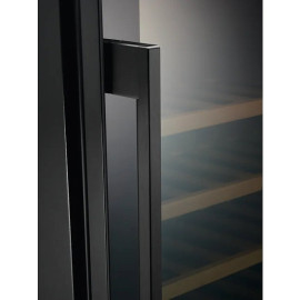 Винный шкаф ELECTROLUX EWUS052B5B