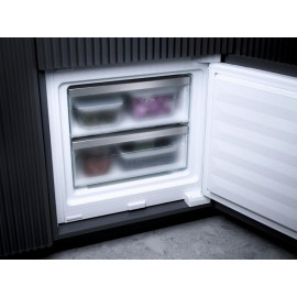 Холодильник MIELE KF 7731 D