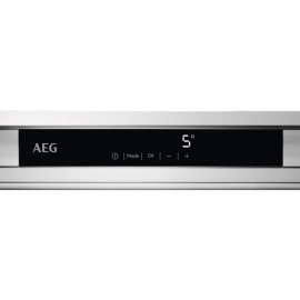 Холодильник AEG SKE818E1DC