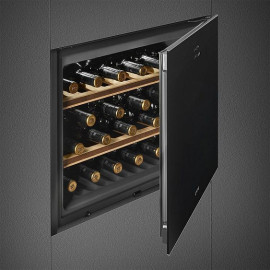 Винный шкаф SMEG CVI621RWNX3
