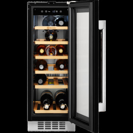 Винный холодильник Electrolux ERW 0673 AOA