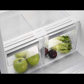 Холодильник ELECTROLUX enn 92811 bw