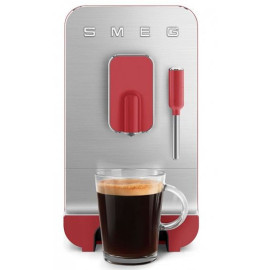 Кофемашина SMEG BCC02RDMEU