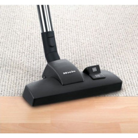 Пылесос Miele SGDA3 Complete C3 манговый красный