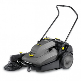 Подметальная машина KARCHER KM 70/30 C Bp Pack Adv в сером цвете (1.517-213)