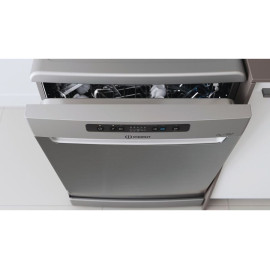 Посудомоечная машина INDESIT DFC 2B+19 AC X