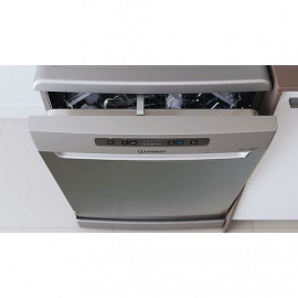 Посудомоечная машина INDESIT DFC 2C24 A X