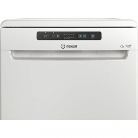 Посудомоечная машина INDESIT DFC 2B+16