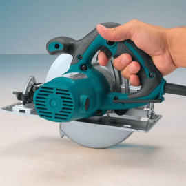 Циркулярная пила Makita HS7600