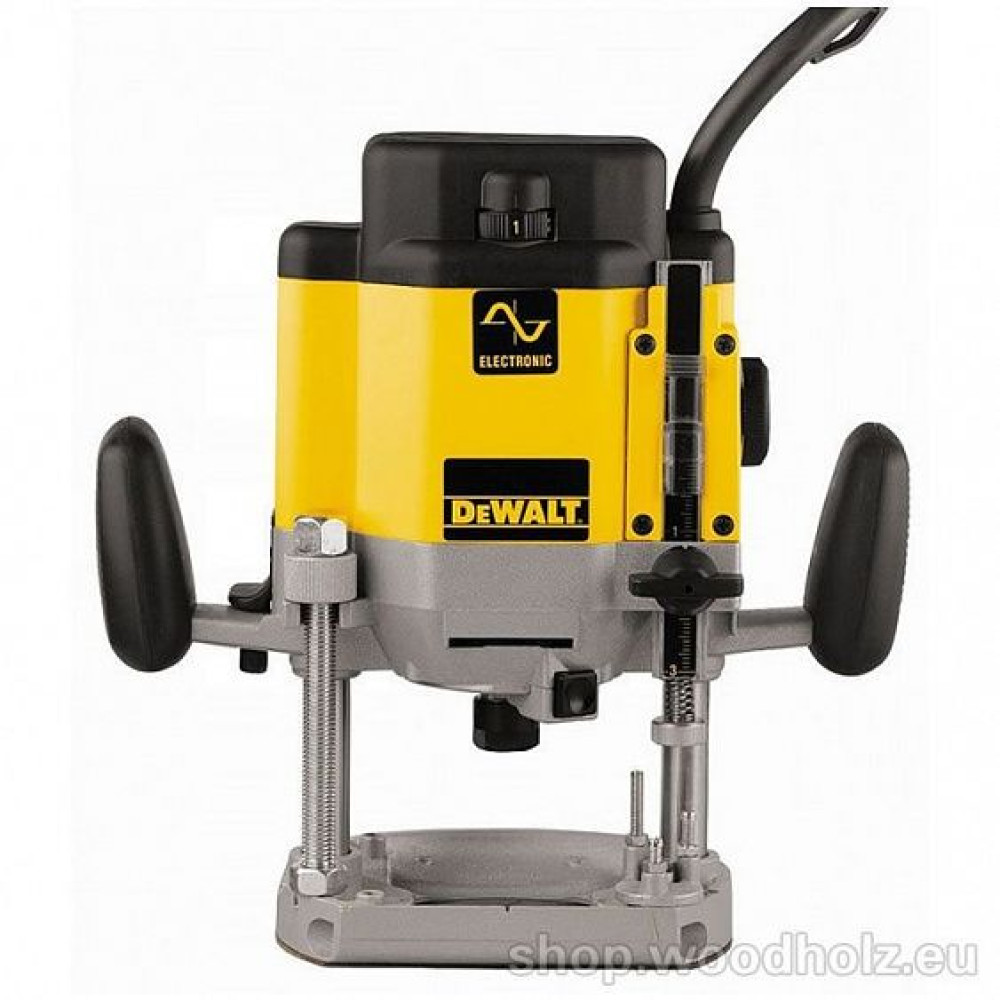 Фрезер DEWALT dw 625 е