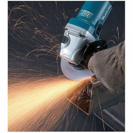 Шлифмашина Makita GA6040R