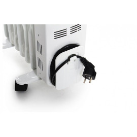 Масляный обогреватель BINATONE OR-070