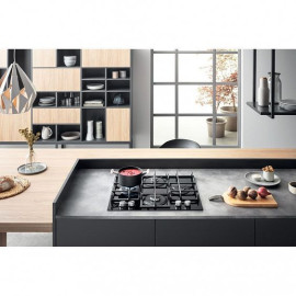 Варочная панель HOTPOINT-ARISTON QS 61F/BK