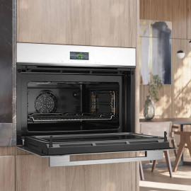 Духовой шкаф SIEMENS iQ700 CM724G1W1