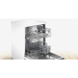Посудомоечная машина BOSCH SMS23BW01T