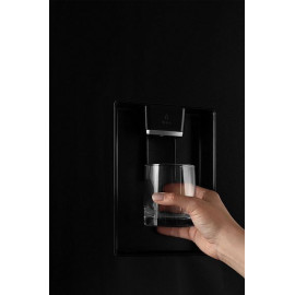 Холодильник WEISSGAUFF WFD 587 NoFrost Premium BioFresh Water Dispenser