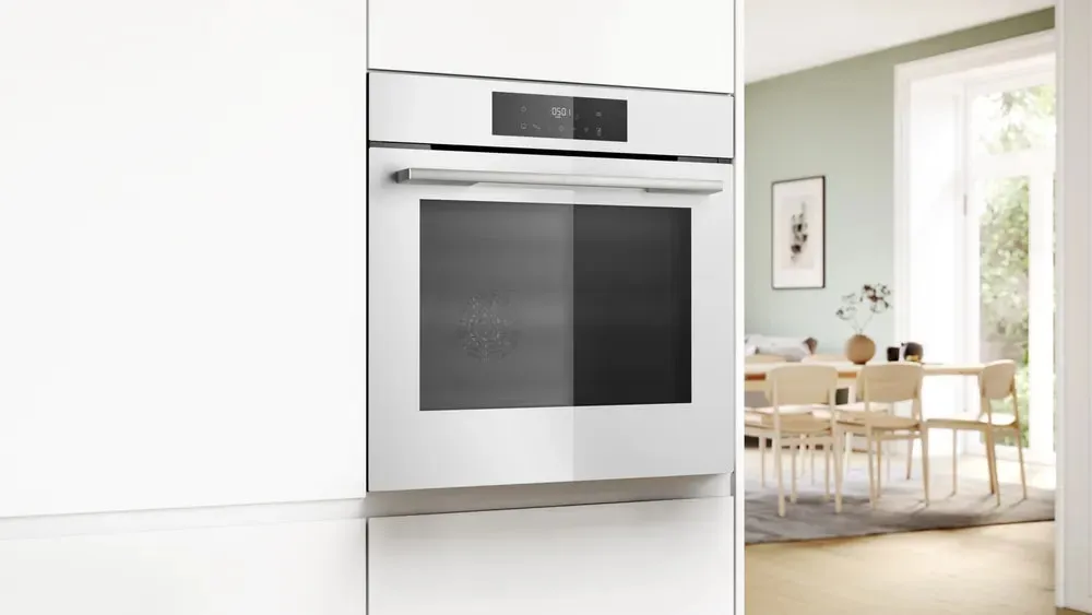 Духовой шкаф BOSCH HJG852YW0T