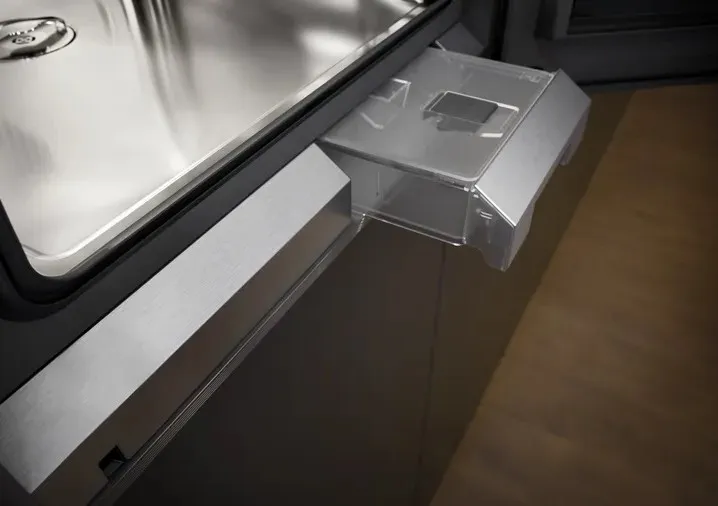 Духовой шкаф GAGGENAU BS475102