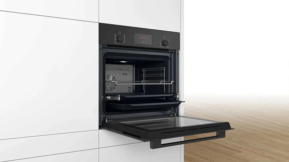 Духовой шкаф BOSCH HBF134EB2