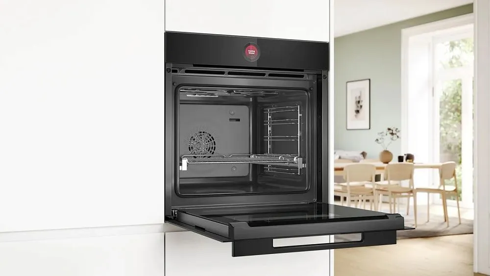 Духовой шкаф BOSCH HBG934BB1