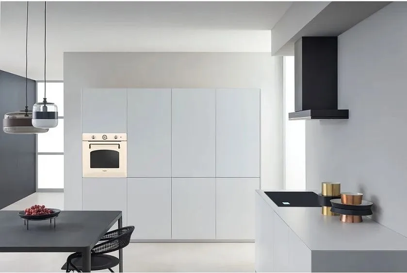 Духовой шкаф WHIRLPOOL WTAC8411SCOW