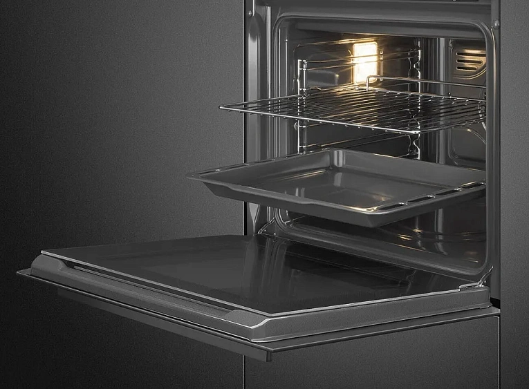 Духовой шкаф SMEG SF6101TB3RU