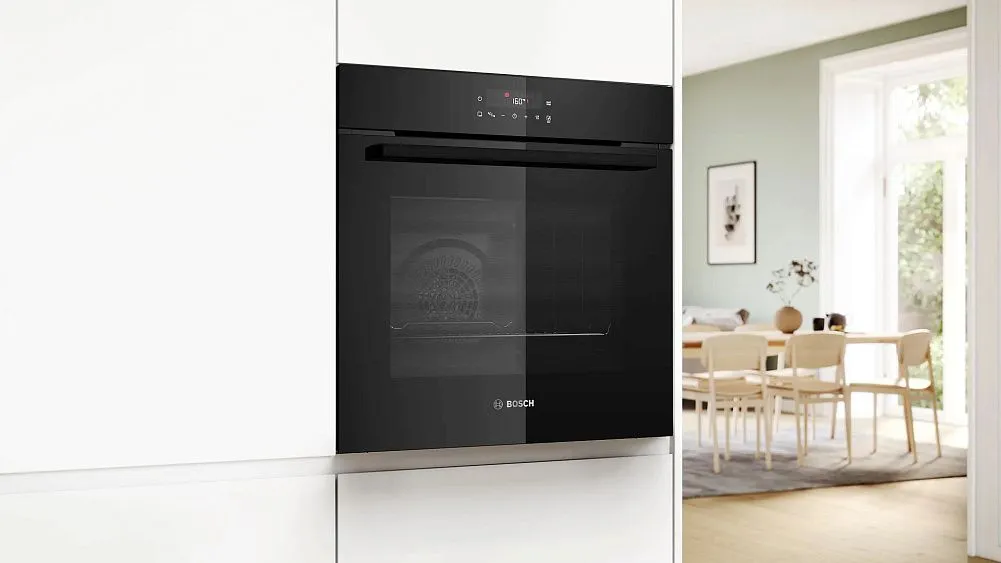 Духовой шкаф BOSCH HBG571EB4