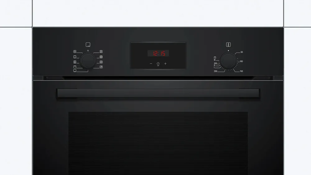 Духовой шкаф BOSCH HBF134EB2