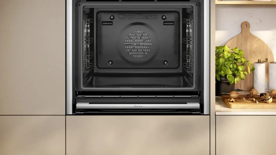 Духовой шкаф NEFF B64CT73N0