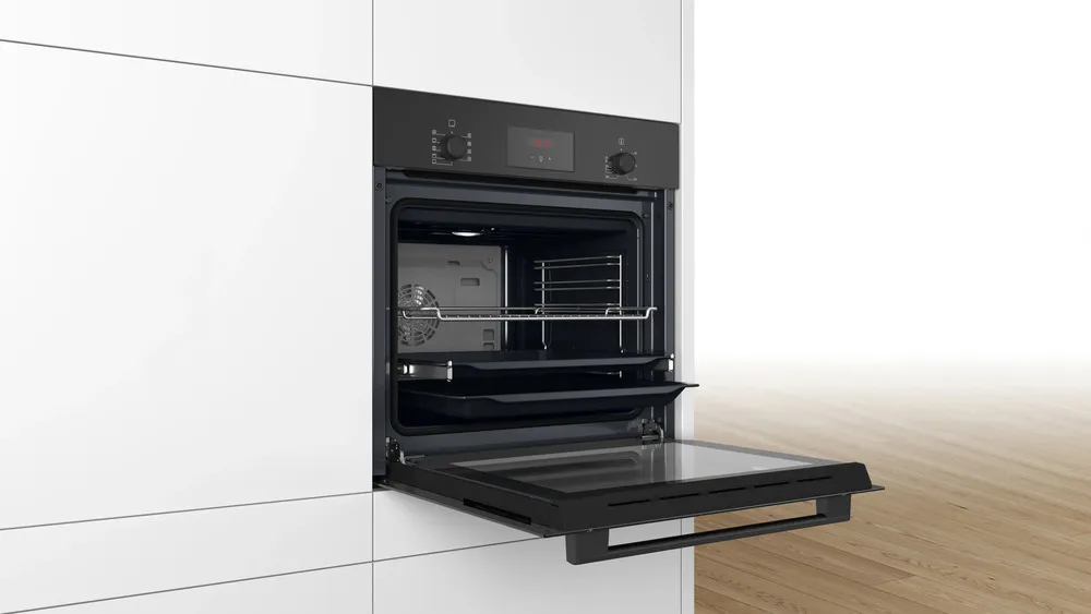 Духовой шкаф BOSCH HBF134EB2