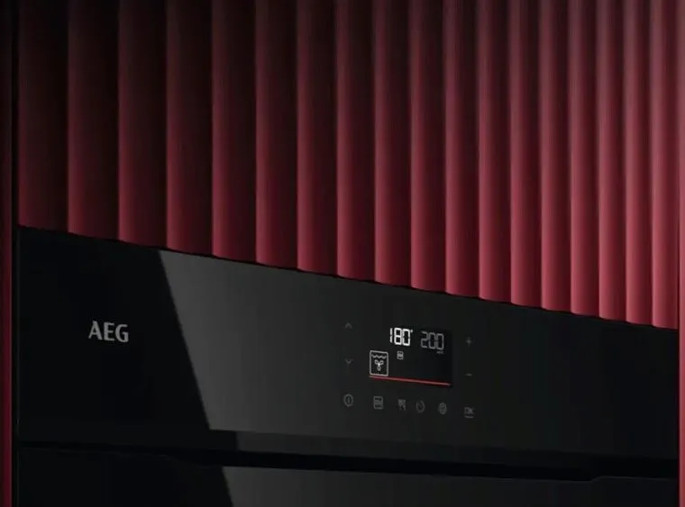 Духовой шкаф AEG NKK6N40KB
