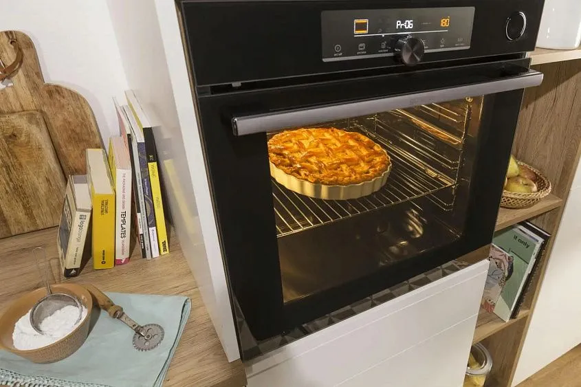 Духовой шкаф GORENJE BO6737E02X